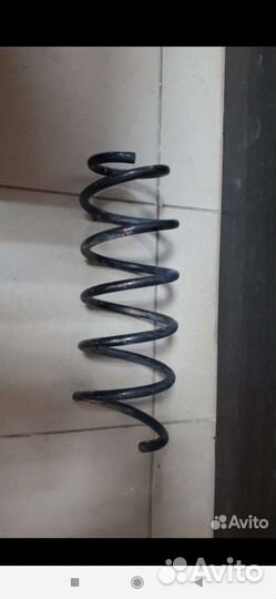 Пружина подвески передняя Mitsubishi Colt Z34AM
