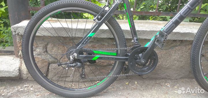 Stels Navigator 610, тормоз V-Brake