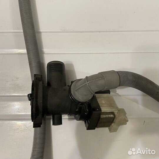 Запчасти на стиральную машинку indesit wisn 82