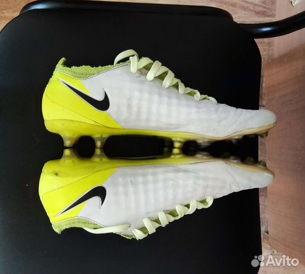 Бутсы Nike magista