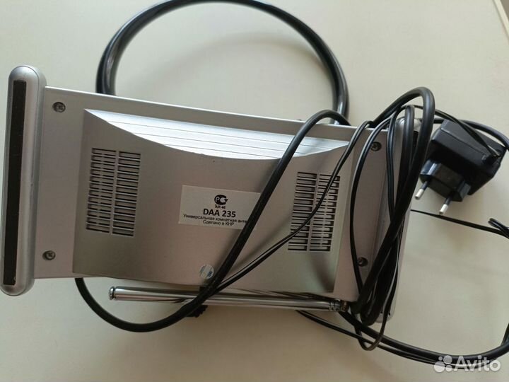Комнатная универсальная антенна DAA 235