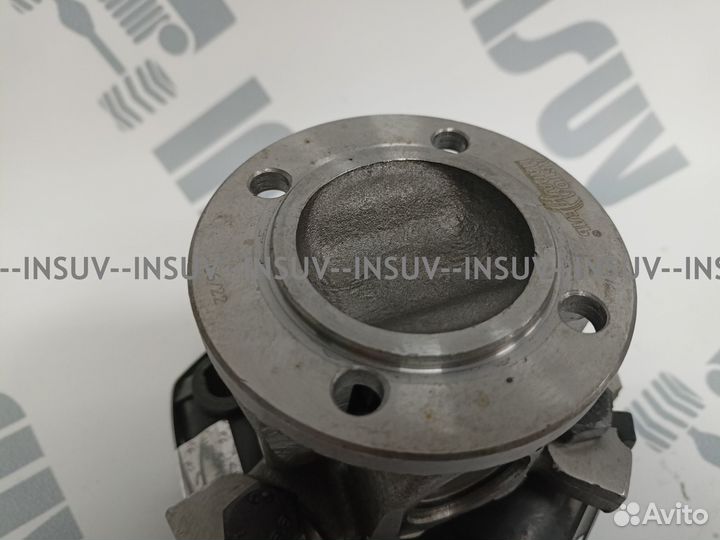 Промежуточный вал Нива 2121, на крестовине