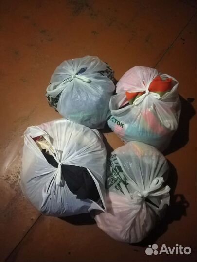 Женская одежда 42 44 пакетом