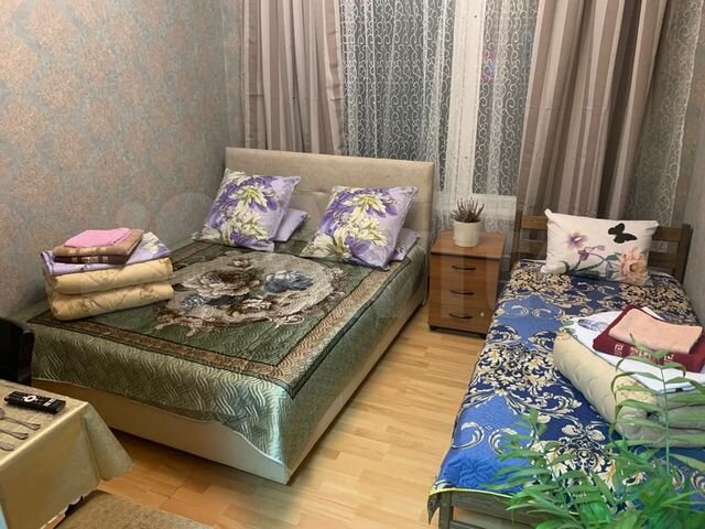 Комната 15 м² в 5-к., 1/17 эт.