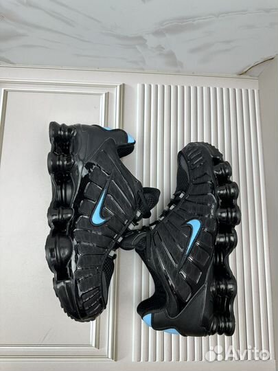 Кроссовки Nike shox