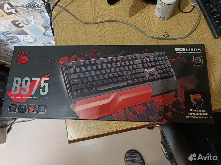 Механическая клавиатура Bloody B975 новая