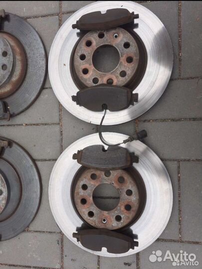 Диски тормозные перед/зад VAG