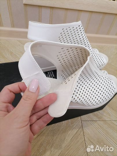 Сабо женские размер 39 белые