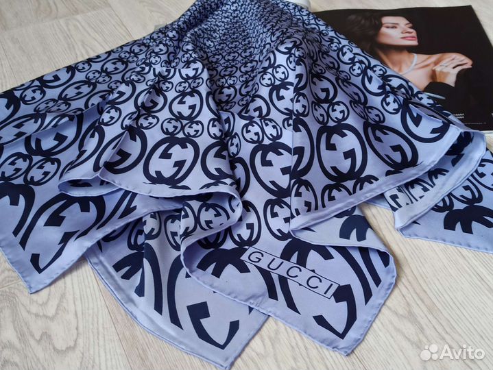 Платок голубой лаванда Gucci Шелк ручная подгибка