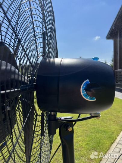 Вентилятор напольный с увлажнителем