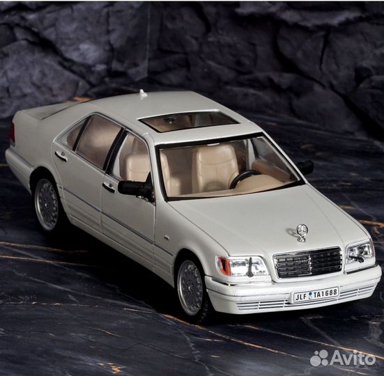 Металическая машинка Mercedes S-Класс W140