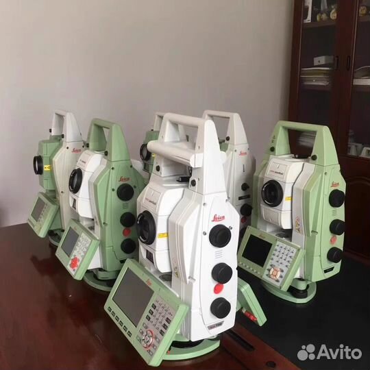 Leica TS09 Plus 1 R500