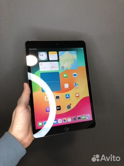 iPad 7 2019 (32 Gb) Wi-FI