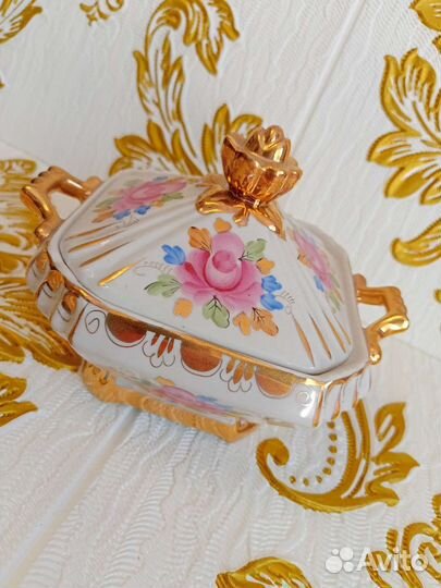 Золотая Гжель