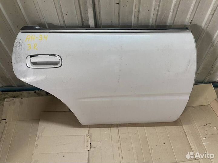 Дверь RR toyota exiv ST200