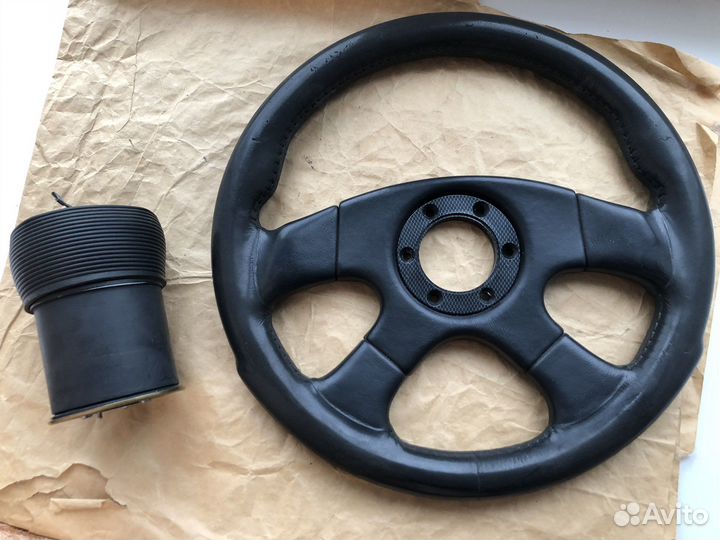 Спортивный руль Taizo Corse с переходником на Ваз