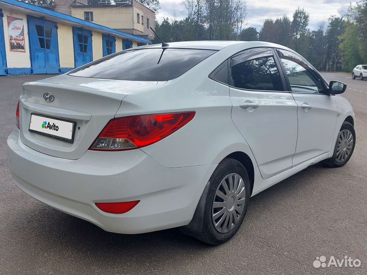 Hyundai Solaris, 2011