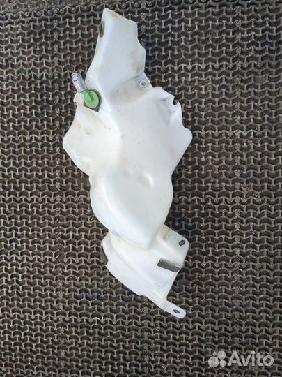 Бачок омывателя Ford F-150, 2018