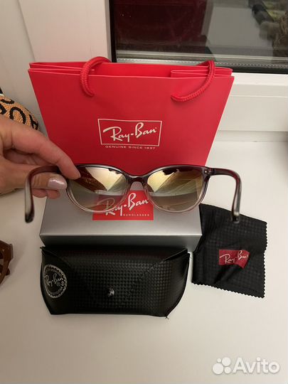 Бронь:Солнцезащитные очки Ray Ban+ имиджевые YSL