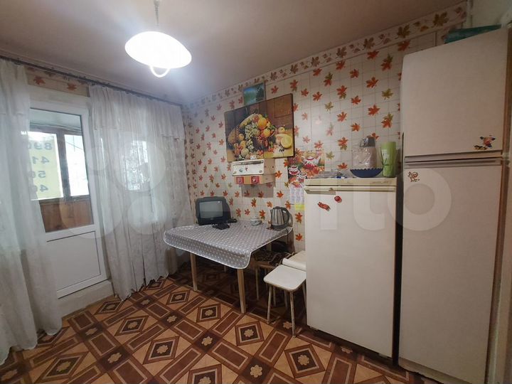 3-к. квартира, 60 м², 2/9 эт.