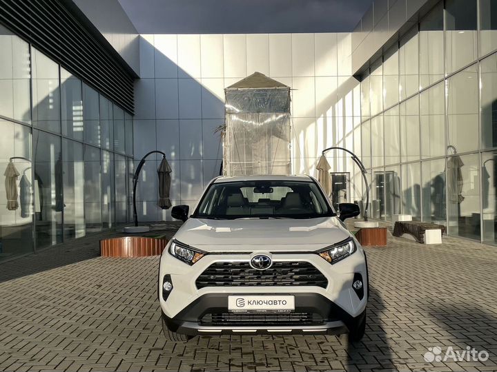 Toyota RAV4 2.0 CVT, 2023