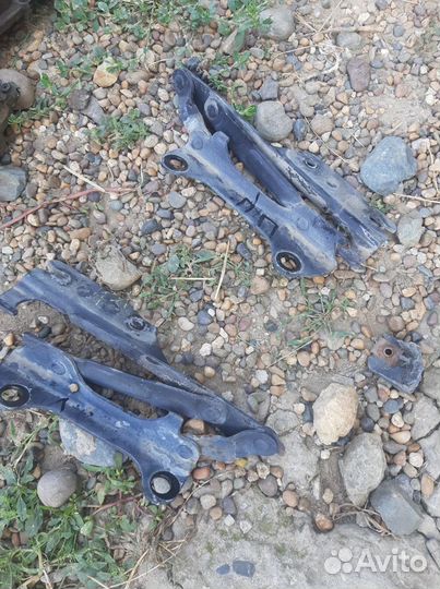 Петли капота на Мазда Кседос 9,Миления