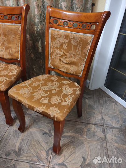 Стулья кухонные деревянные