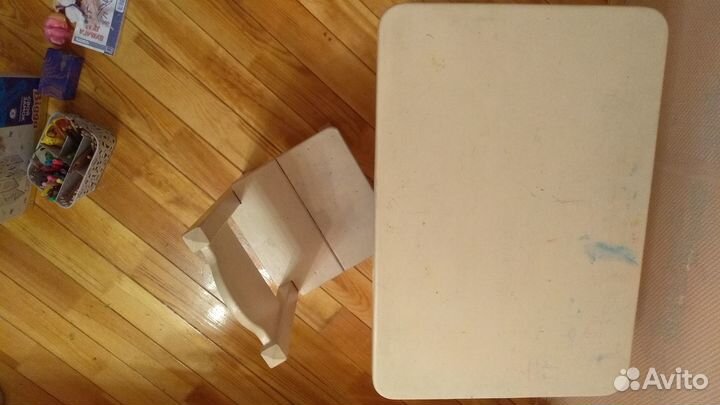 Детский стол и стул