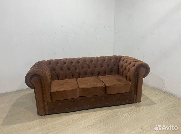 Диван Честер Велюр