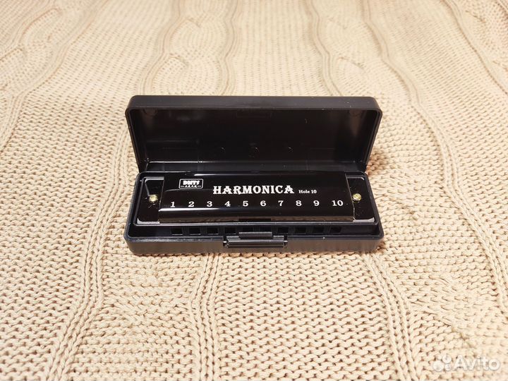 Губная гармошка (новая) в футляре