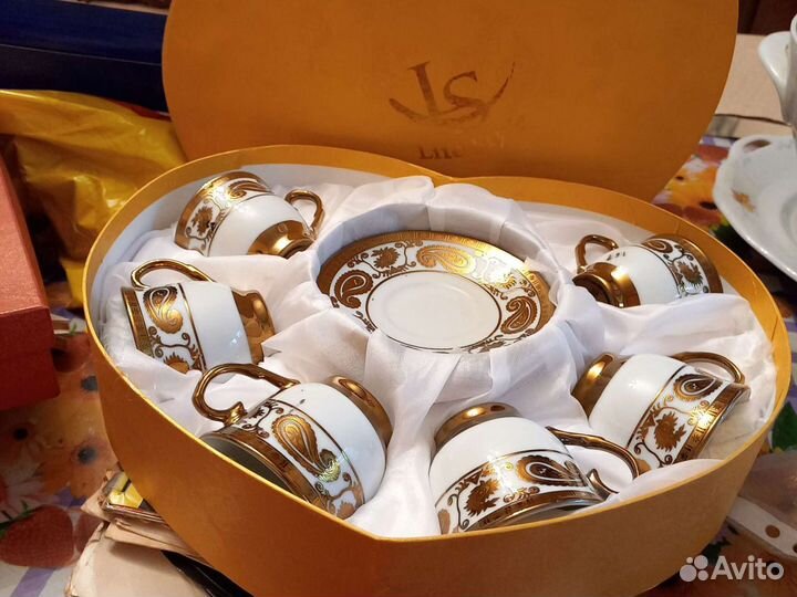 Кофейный сервиз на 6 персон. Китай
