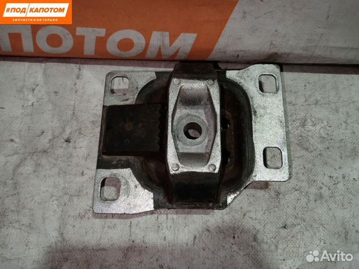 Подушка крепления кпп левая Ford Focus
