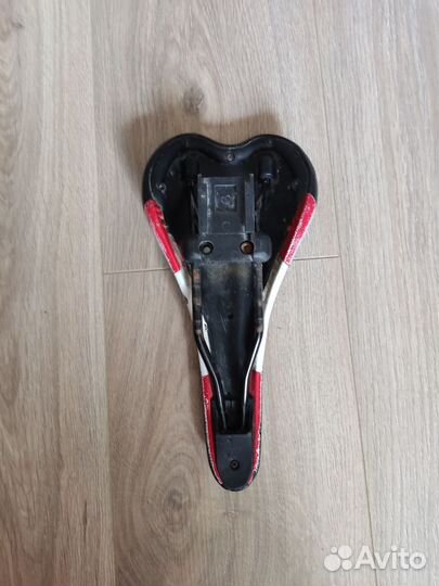 Седло для велосипеда merida