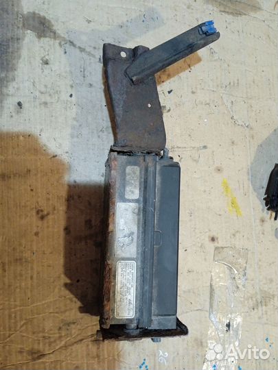 Блок управления круиз контроля Infiniti QX56