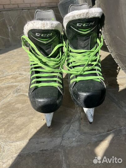 Коньки хоккейные ссм 8.5 EE