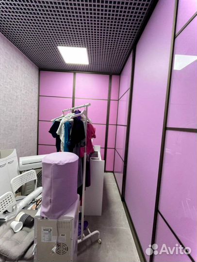 Стеклянная перегородка