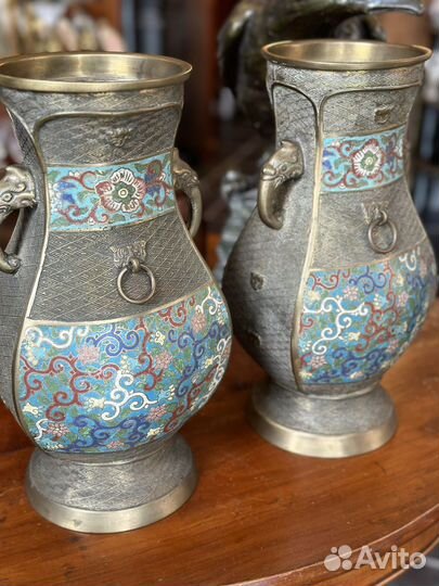 Антикварные вазы Клуазоне