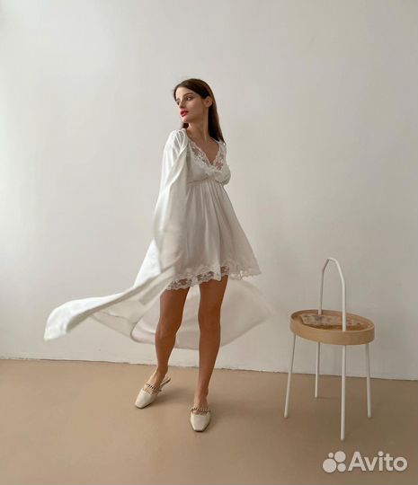 Халат белый женский