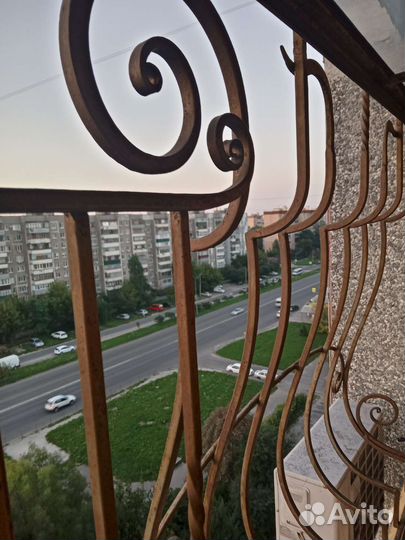 Кованая решетка на окна из цельного прута