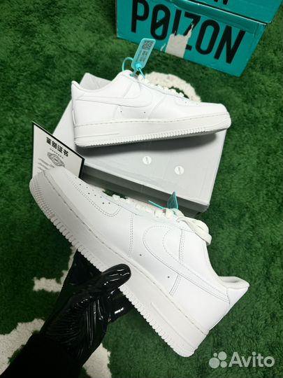 Nike Air Force 1 белые 9.5us
