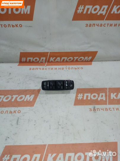 Блок управления стеклоподъемниками передней левой