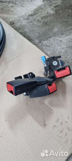 Фиксатор ремня безопасности MB