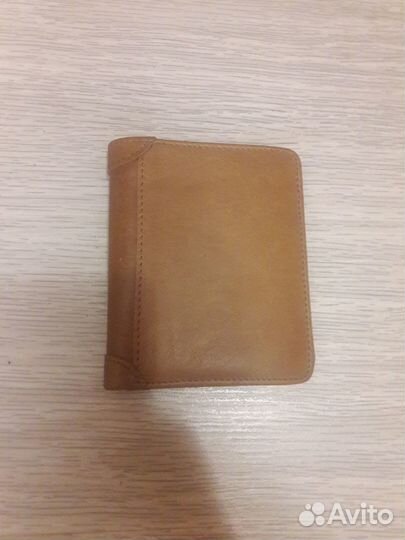 Продаю новый Кошелек