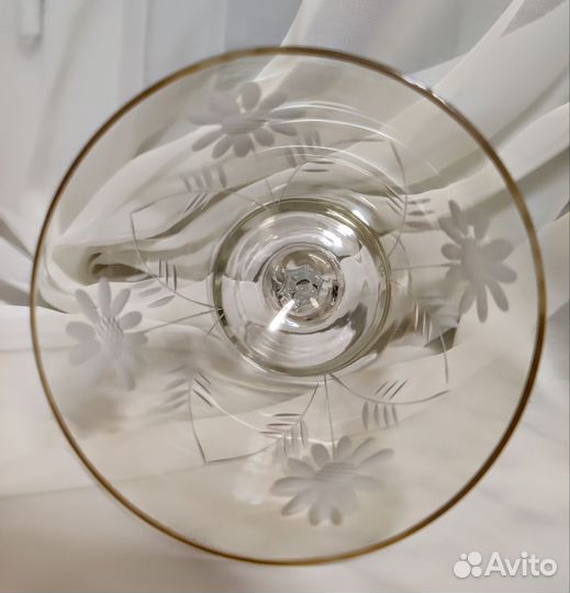 Фужеры. Бокалы. Цветное стекло. Гравировка. СССР