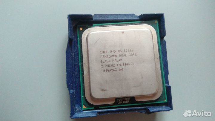 Процессор e2200