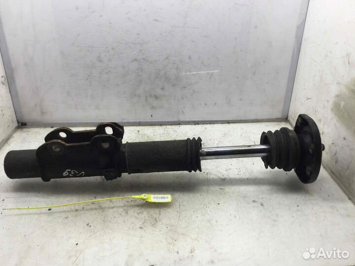 Стойка передняя левая Mercedes Sprinter 651956