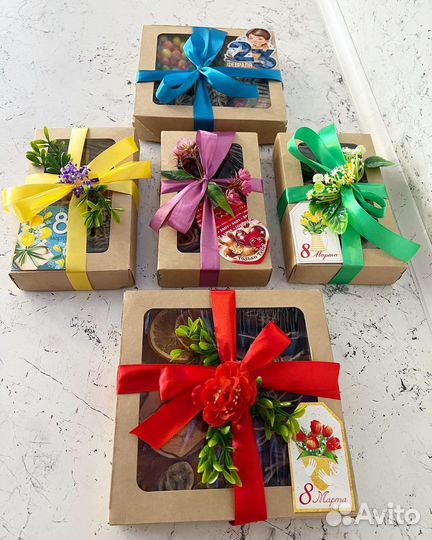 Подарочные, съедобные наборы, корзины, букеты