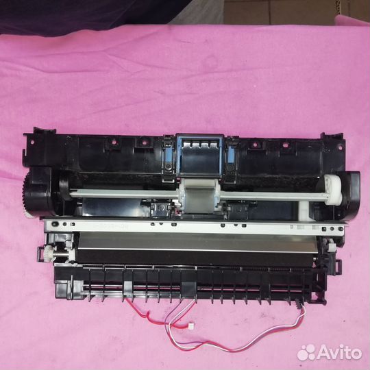 RM1-3043-000CN Узел захвата в сборе