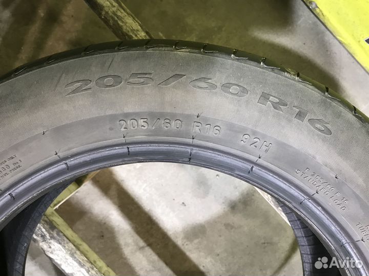 Pirelli Cinturato P7 205/60 R16