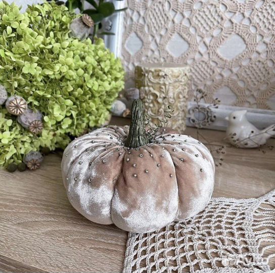 Интерьерные украшения-тыквы